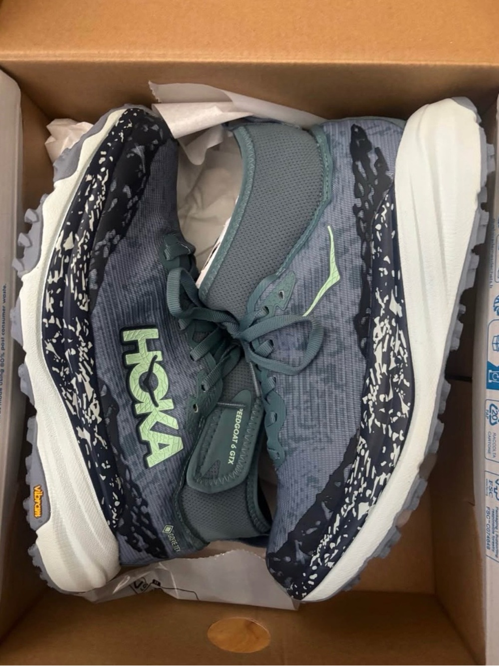 Hoka Speedgoat 6 Mid GTX 7.5 B